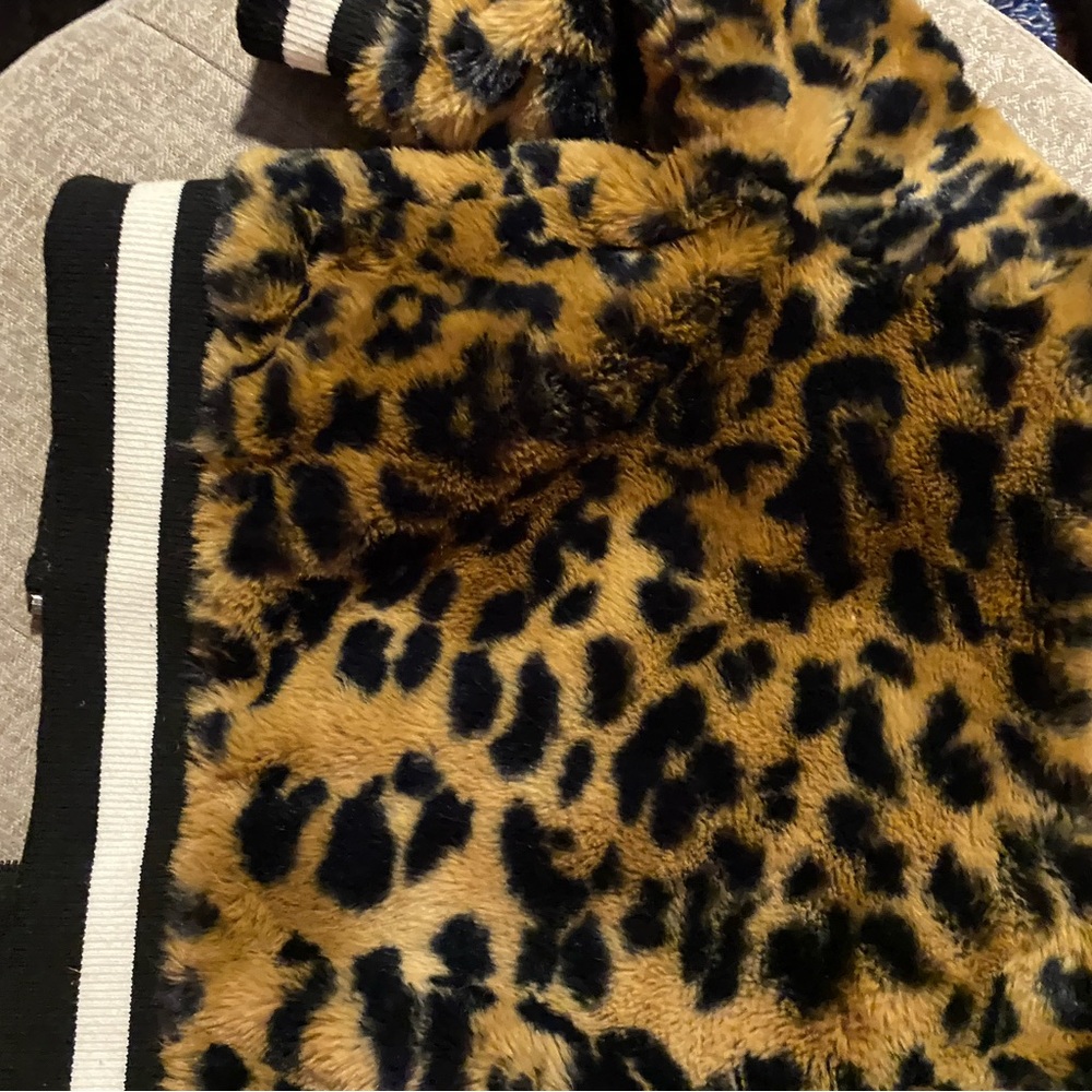 Girls jacket - Picture 2 of 3